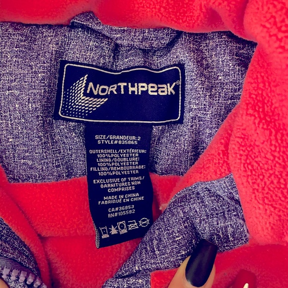 North Face size 2 Girls winter Jacket - Picture 2 of 3